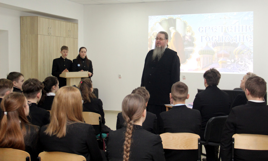 Открытие Недели Православной молодежи в школе в честь прп. Сергия Радонежского