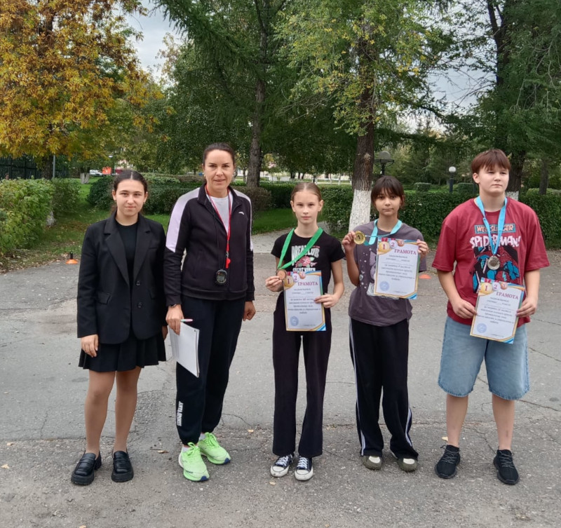 Мектептің 30 жылдығына арналған кросс және велокросс